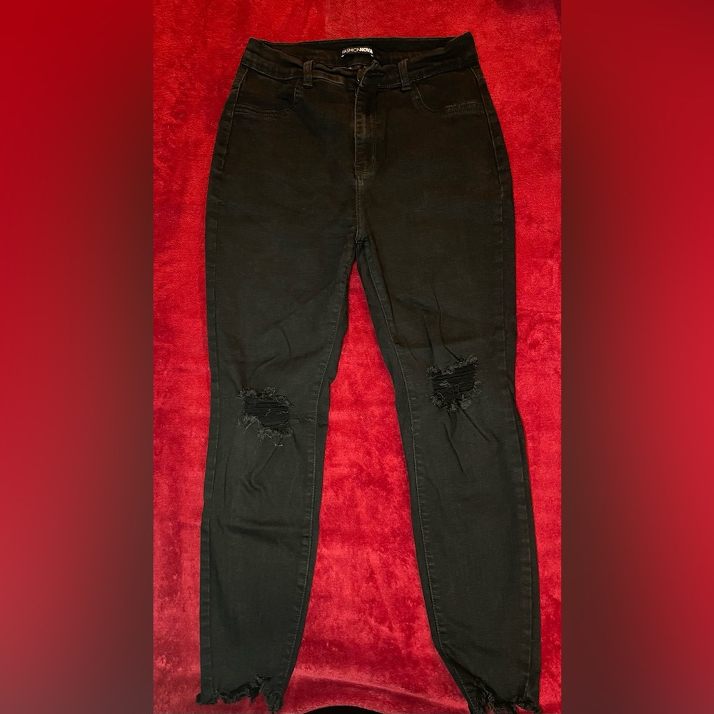 Fashion Nova Black Distressed Skinny Jeans